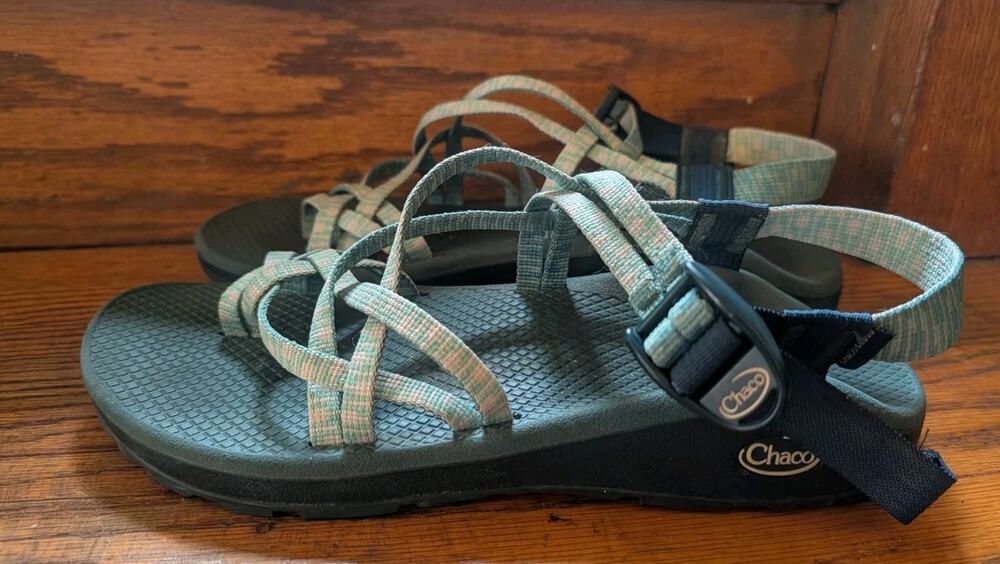 Chaco Green Sandals Women's Shoes Size 11 Hiking Water